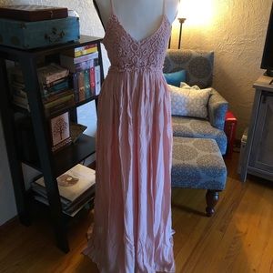 Miss Avenue Maxi Dress